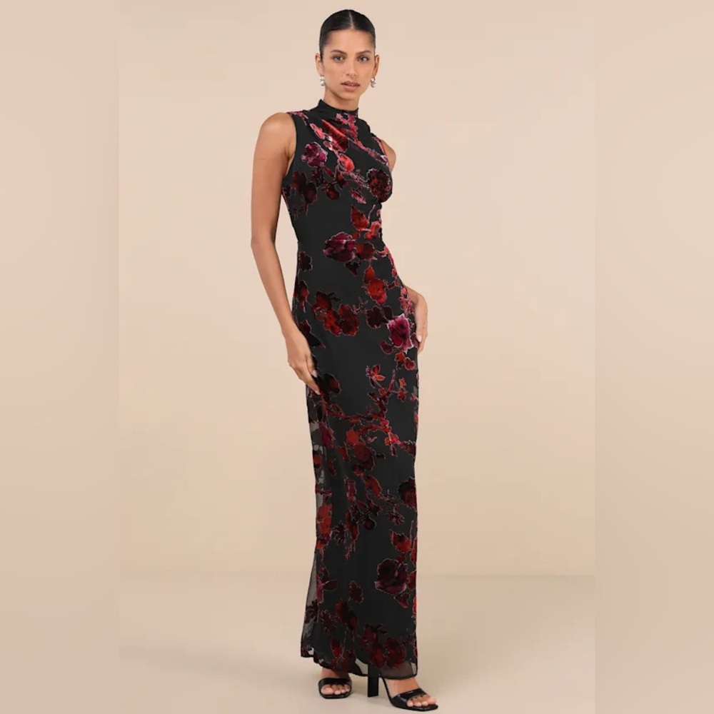 Floral Velvet Black and Red Maxi Dress